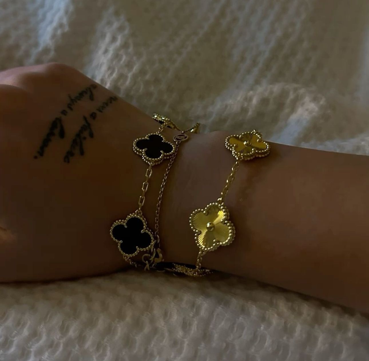 Premium Van Cleef Inspired Bracelet – Classic Beauty, Affordable Price.