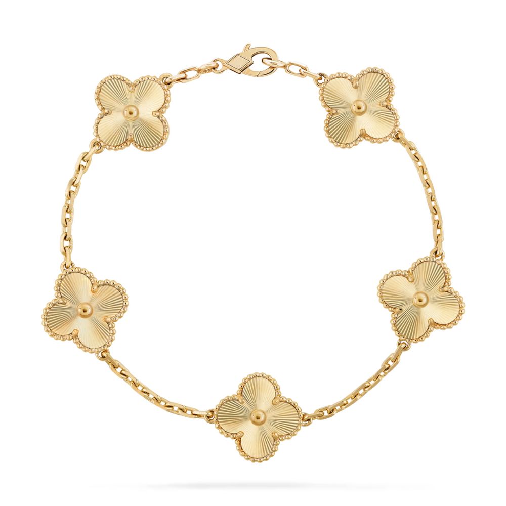 Premium Van Cleef Inspired Bracelet – Classic Beauty, Affordable Price.
